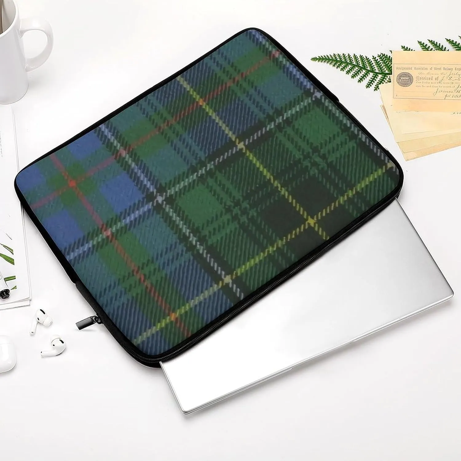 Black Watch Tartan Pattern All Print Hands Free Withdrawal Laptop Bag Unisex