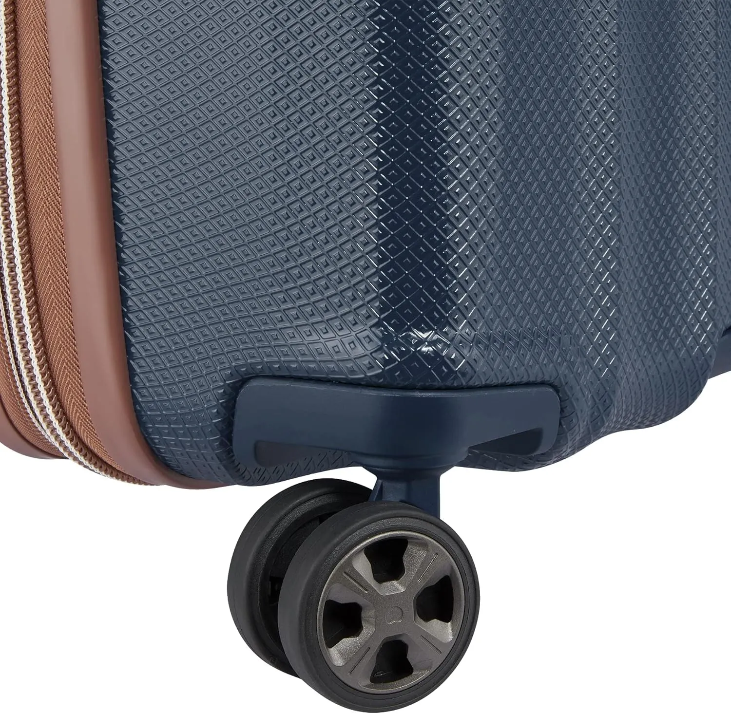 DELSEY PARIS Carrousel Hardside Expandable Luggage with Spinner Wheels, Navy, Checked-Medium 24 Inch