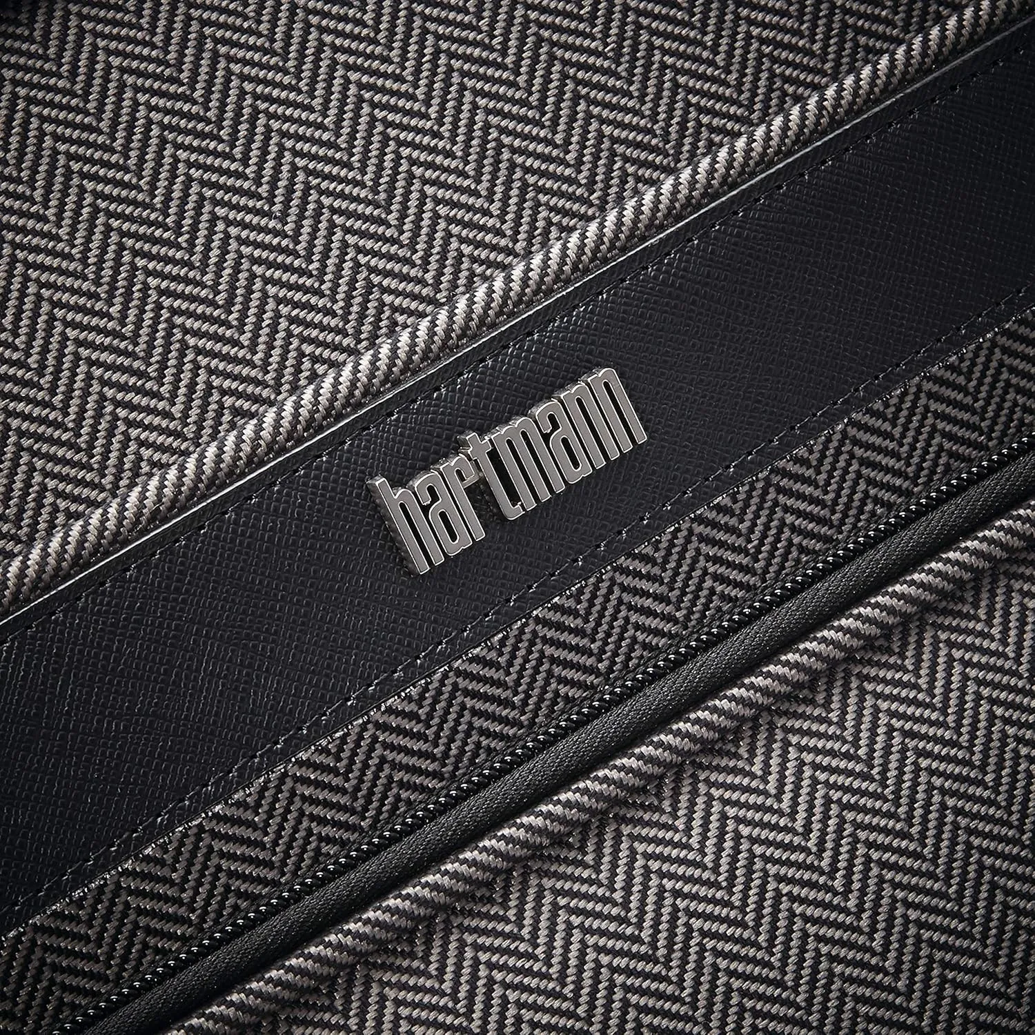 Hartmann Herringbone Deluxe Extended Journey Expandable Spinner, Black, Checked-Medium