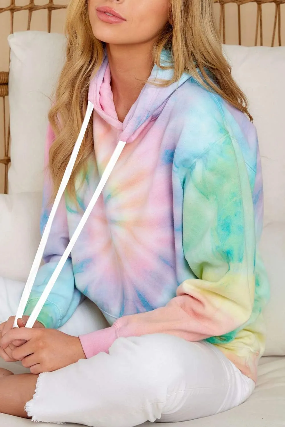 HVEPUO Womens Hoodies Fall Long Sleeve Drawstring Pullover Tops With Pockets Girls' Fashion Loose Casual Sweatshirt For Women