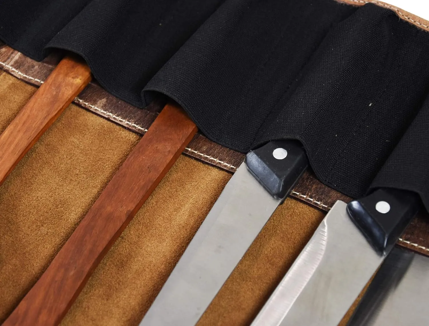 Leather Knife Roll Storage Bag, Elastic and Expandable 10 Pockets, Adjustable/Detachable Shoulder Strap, Travel-Friendly Chef Knife Case