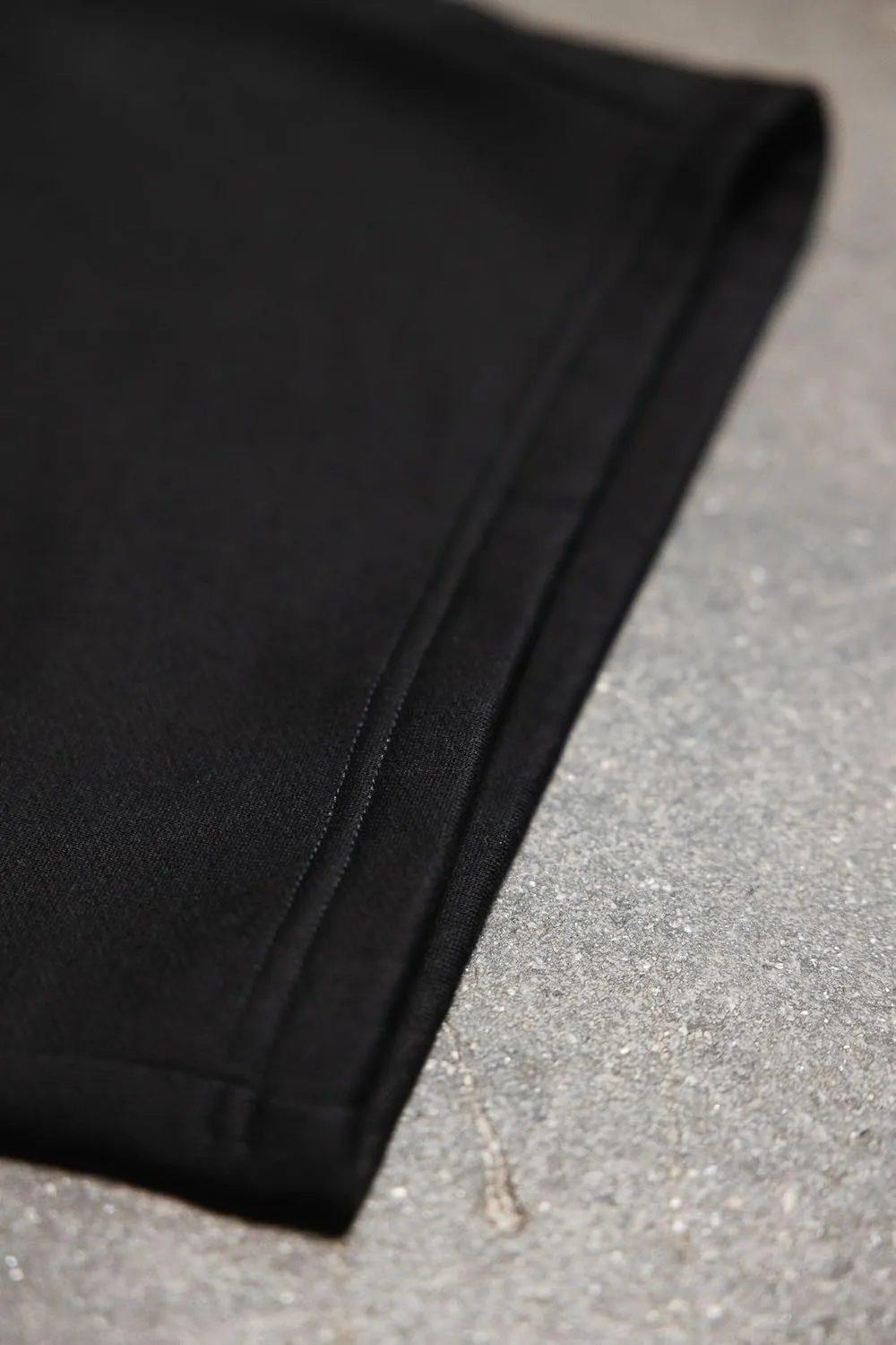 RIFLESSI Men's Premium Heavyweight Classic Casual Cotton Fleece Sweat Shorts with Drawsting and Zipper Pockets