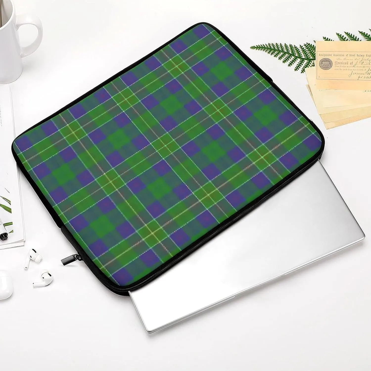 Royal Stewart Tartan All Print Hands Free Withdrawal Laptop Bag Unisex