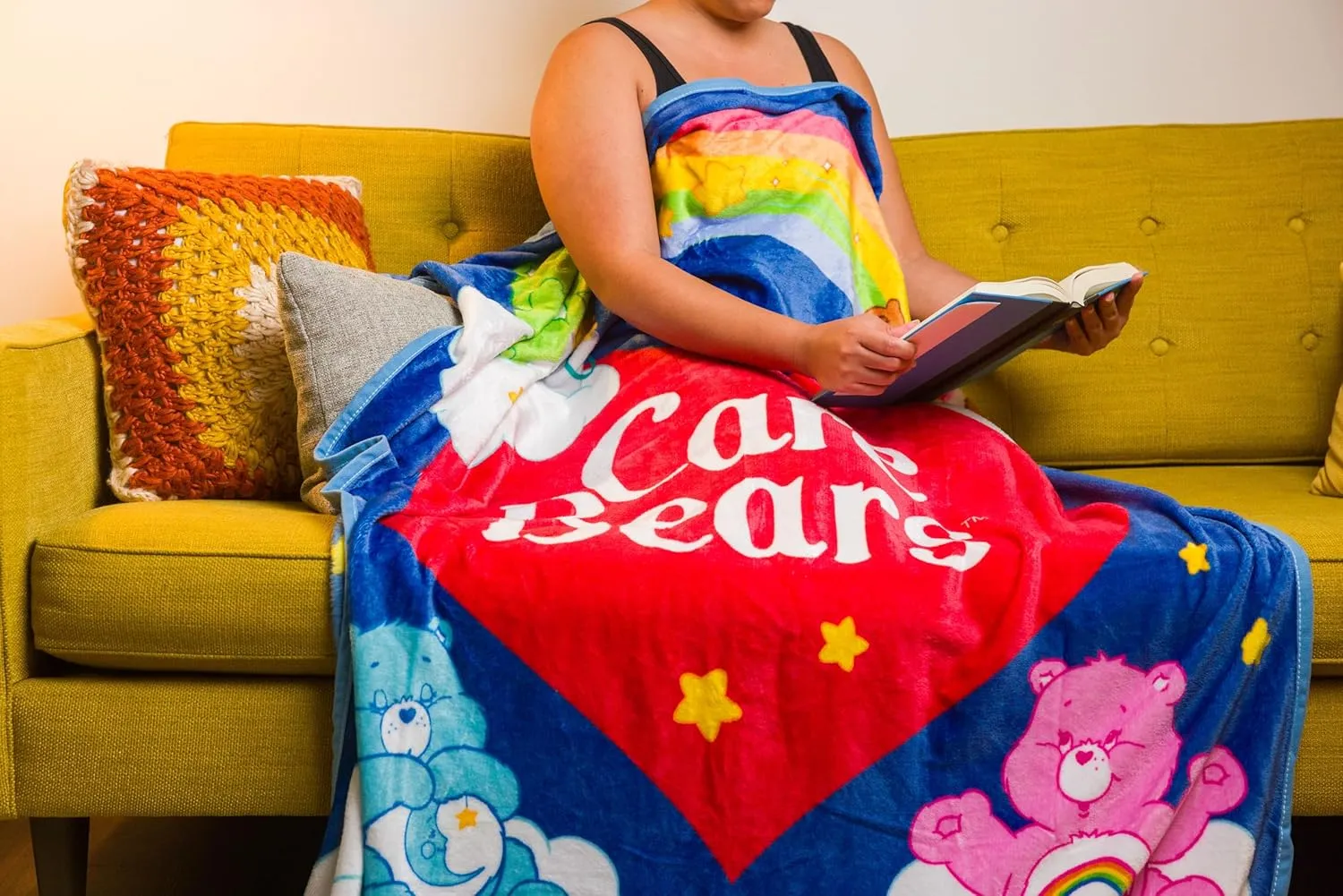 Silver Buffalo Care Bears Rainbow Heart Logo Fleece Throw Featuring Cheer Bear, Bedtime and Tenderheart Bears 45' x 60' Soft, Cozy 180 GSM