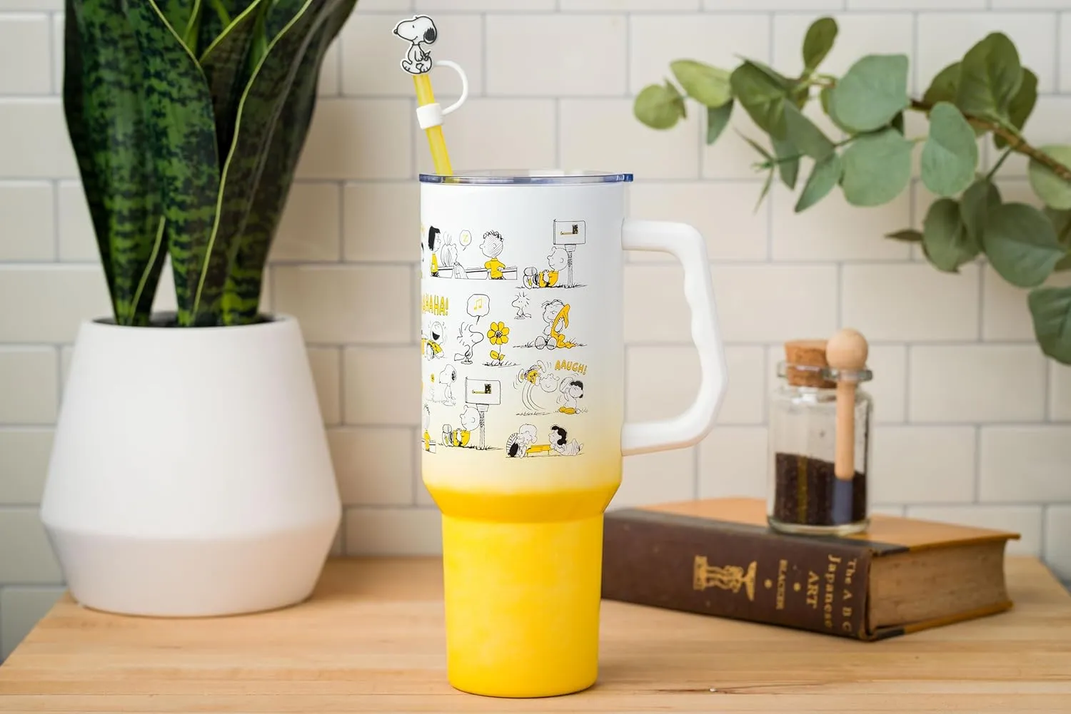 Silver Buffalo Peanuts Featuring Charlie Brown, Snoopy, Woodstock, Lucy, Sally, Linus, and More Stainless Steel Tumbler with Handle and Straw, Fits in Standard Cup Holder, 40 Ounces