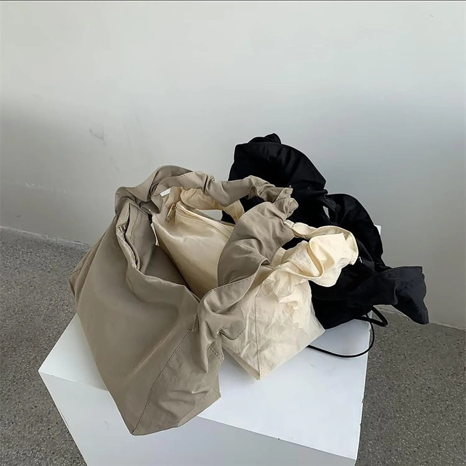 Women's Canvas Shoulder Bag Single Shoulder Ruched Drawstring Canvas Tote Fresh Literary Style Crossbody Handbag (White)